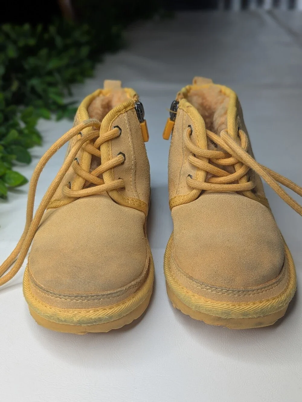 Ugg Kids Nuemel II Boot Toddler Size 11